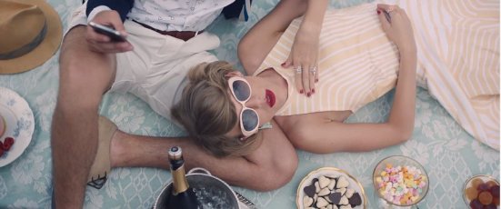 Taylor-Swift-Blank-Space-Video-Style